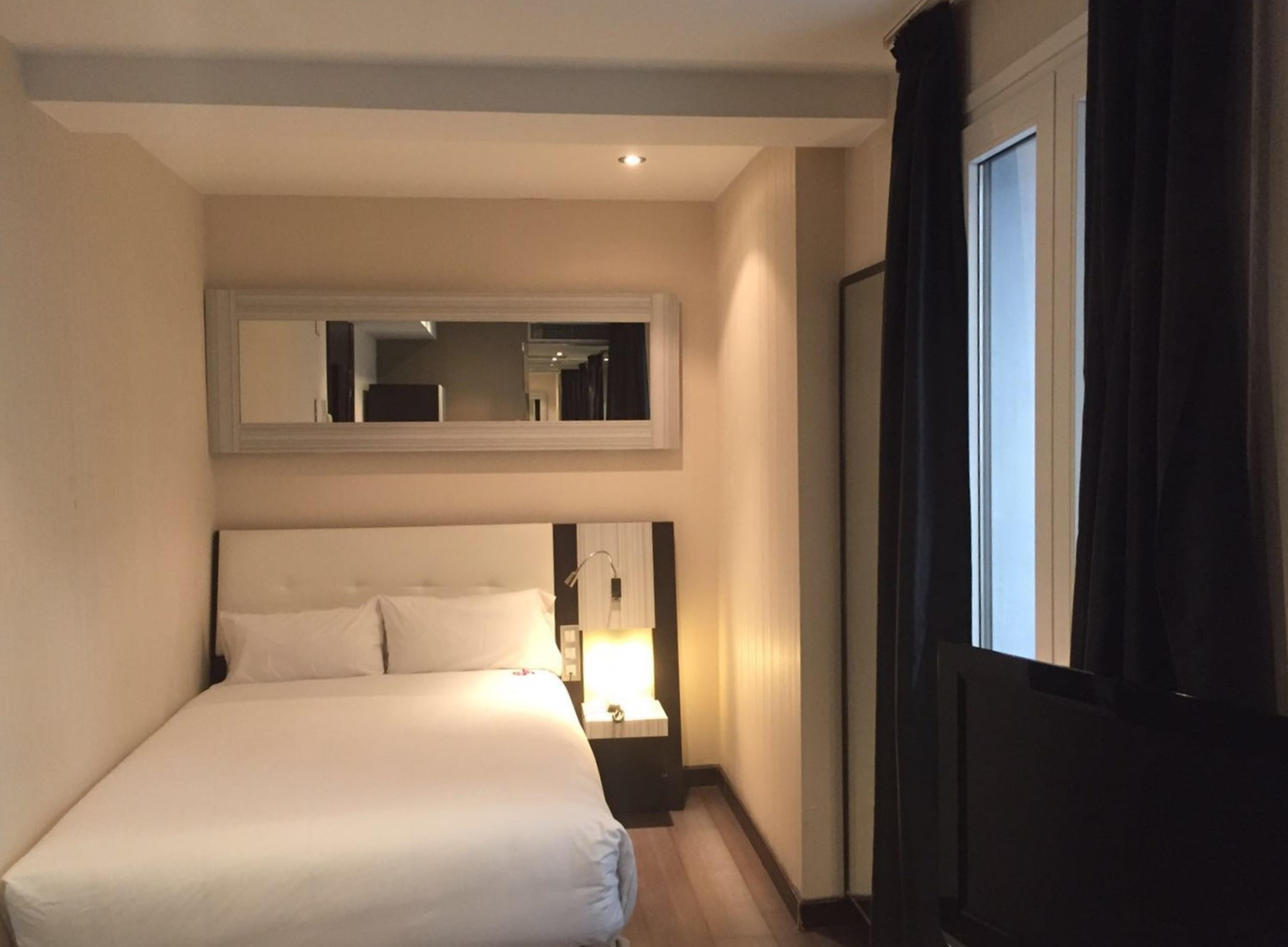 Petit Palace Arenal — Photos 1